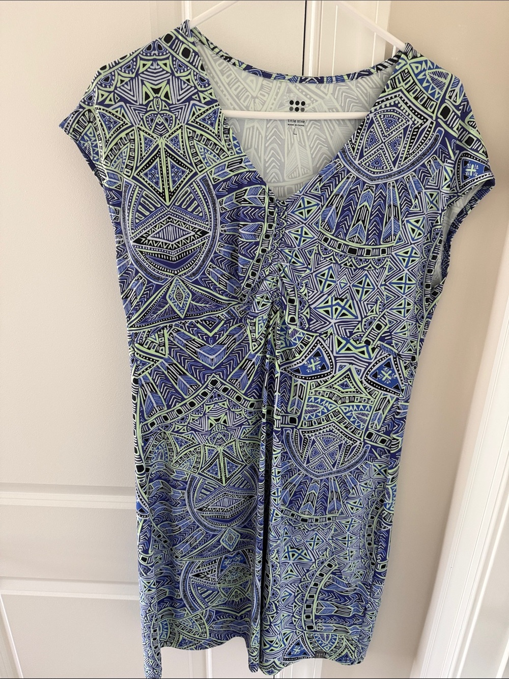 Title Nine Blue & Mint Geometric V-Neck Dress